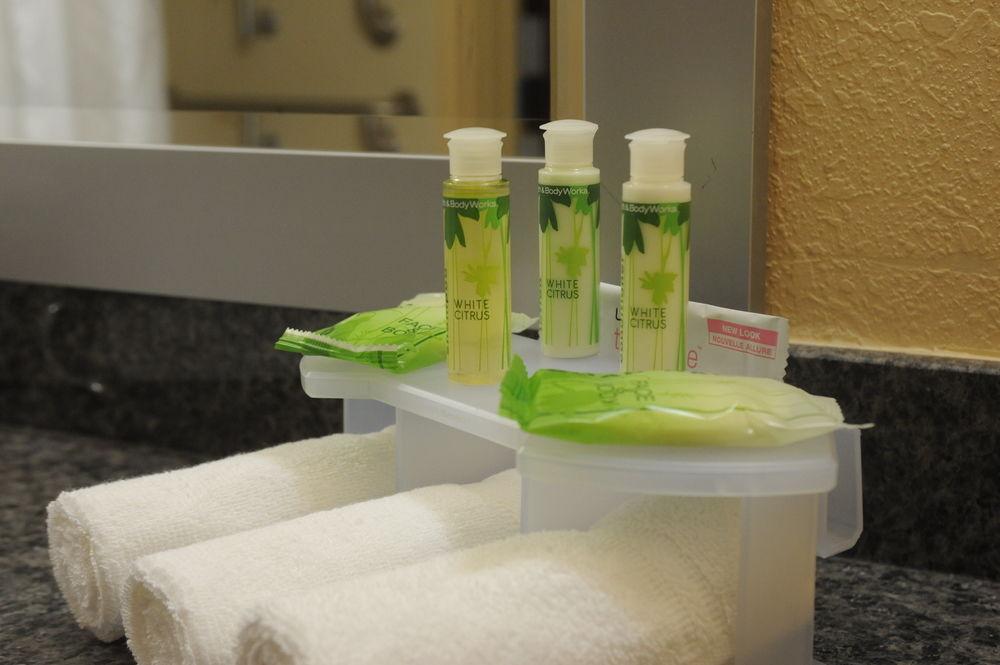 Holiday Inn Express Somerset By Ihg Extérieur photo